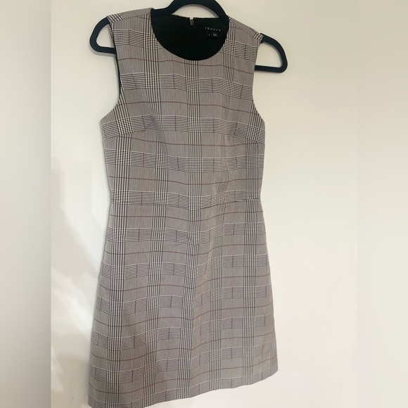 THEORY dress SZ 4❤️ - Picture 16 of 16